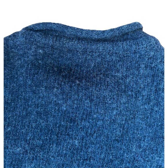 Vintage American Outfitters Cable Knit Navy Roll Neck Wool Sweater Boy's Size S - Picture 5 of 5